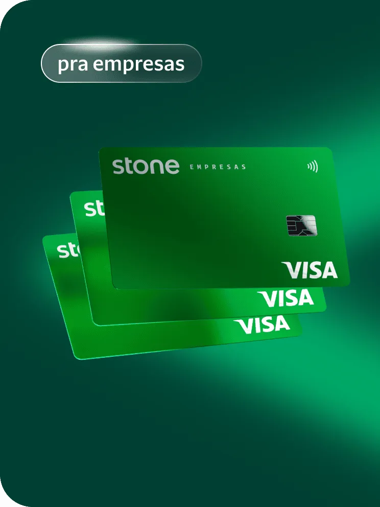 Foto do cartão Stone de frente em um fundo verde com o texto "Pra empresas"